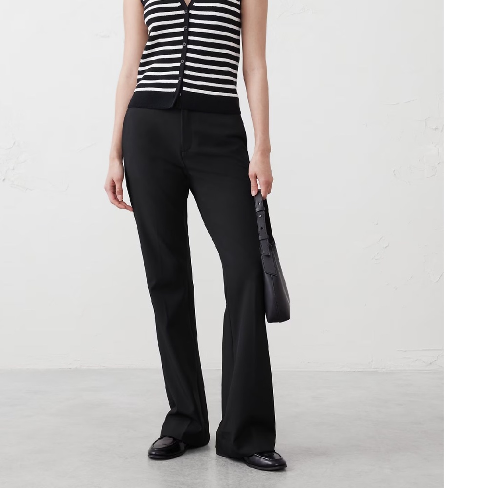 Banana Republic Sculpted Stretch Classic Bootcut Chic Work Pants Black Petite 2